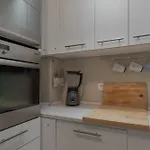 Spacious & 2br In Agia Paraskevi Апартаменты Афины